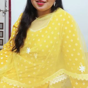 🎉3 Piece Yellow Anarkali 🎉Hury Grab It!