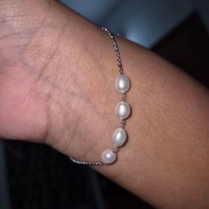 GIVA 925 Silver Pearl Bracelet