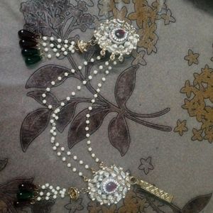 Combo Of Neclace And Saare Pin