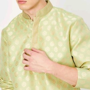 Men Woven Design Straight Kurta