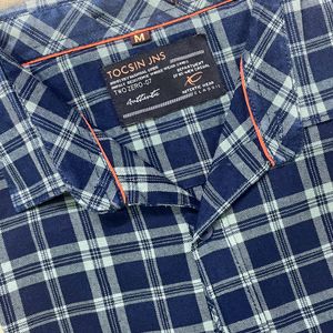 Price Dropped Green Check Shirt For Men