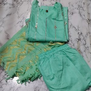 Kurta Set With Dupatta