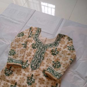 Kurti  Legins Set (3 Inch Margin )