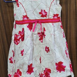 Girls CASUAL FROCK 5 TO 7 YEAR OLD