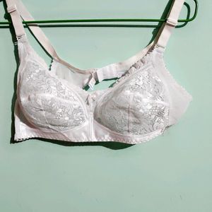 Everyday White Wirefree Bra Cup C