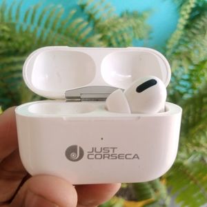 Earbuds With Case