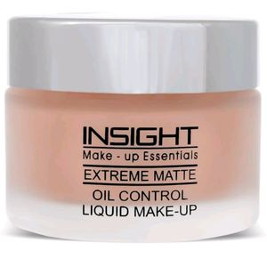 Insight Cosmetic Spf Foundation With Compact Powde