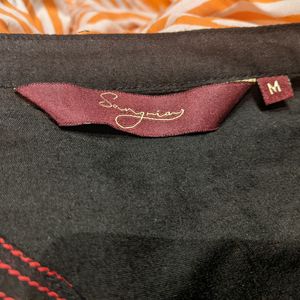 Sangria Embroidery Kurta Set