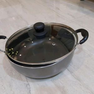 Non Stick Kadai With Glass Lid 2.5l