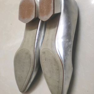 Branded Silver Bellies/pumps