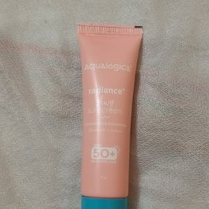 Aqualogica Radiance Dewy Sunscreen SPF 50