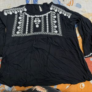 Black Color Flared Top With Embriodery