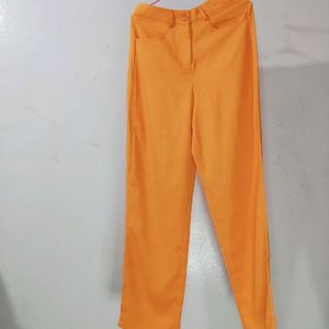 PRICE DROP 🔥Straight Leg Trousers Orange (M)