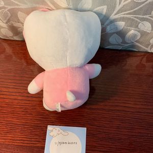 Hello Kitty Plushie