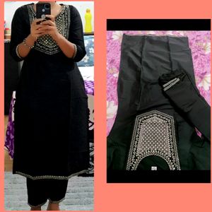 Embroidered Black Kurta Pajama Set