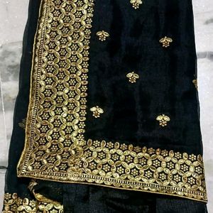 Heavy Embroided Black And Gold Partywear saree✨🌸