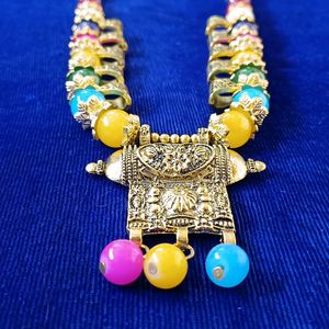 Multicolored Moti Necklace.