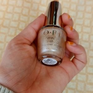 O. P. I Gel Polish Golden Color