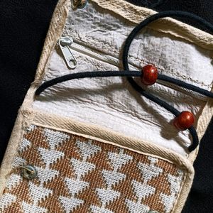 HANDICRAFT JUTE SLING BAG