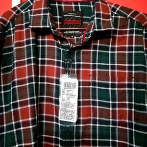 Men Checked Slim Fit Shirt/(M)