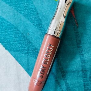 Rimmel London Gloss & Sugar Lipstick