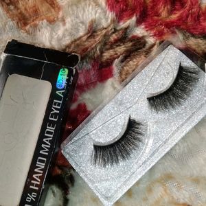 Huda Beauty Eye Lashes