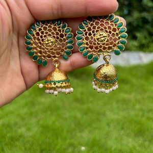 Jhumkas