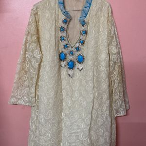 Full Sleeves Off White Kurti