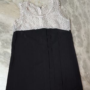 Beautiful Black And White Top For Women