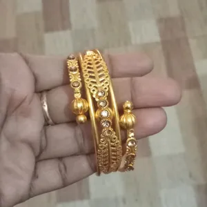 gold plated 2 picess kadha