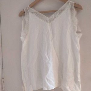 Beautiful Linen Top With Lace Detailing