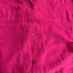 DressBerry sleeveless fuchsia shirt (L)