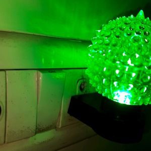 Green color light lamp