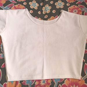 🤍 White Branded Crop Top 🤍