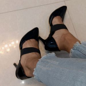 Black Heels 👠