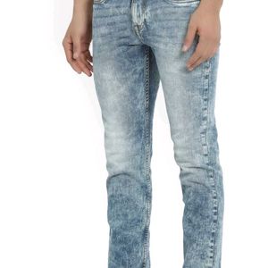 Boy Silm Mid Rise Blue jeans.