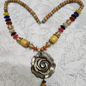 A Beautiful Multicolour Neck Piece