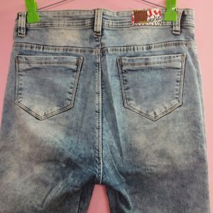 Slim Fit Fashionable Jeans