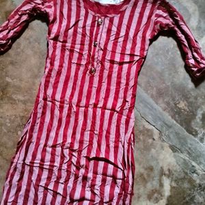 Maroon Kurti