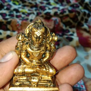 God Of Magnet Saraswati Maa