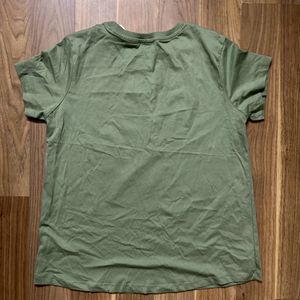 olive dndx tshirt