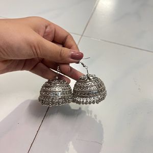 Jhumka