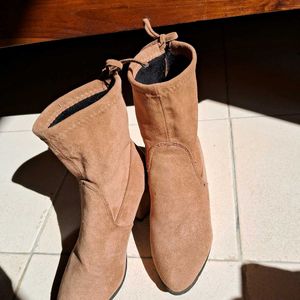 Brown Ankle Length Boots