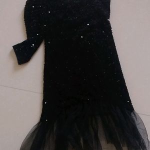 Black Gliterry 1 Off Shoulder Dress