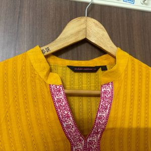 Rangmanch Mustard Kurthi