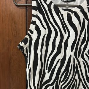 PINTEREST INSPIRED ZARA ZEBRA TANK TOP