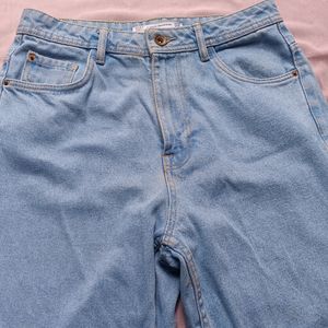 Zara Straight Fit Jeans