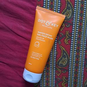 Dot and Key Mango Detan Gel Face Wash