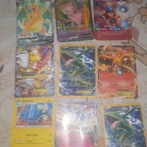 9 POKEMON CARDS COMBO💫