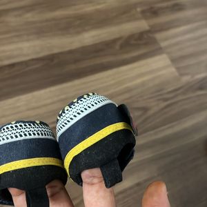 Babyhug Booties